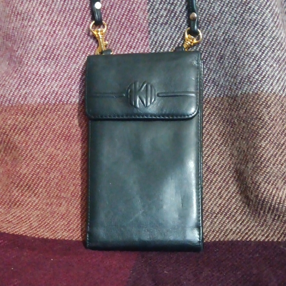 Anne Klein Black Crossbody Bag with Gold Accents Vintage - Picture 1 of 8